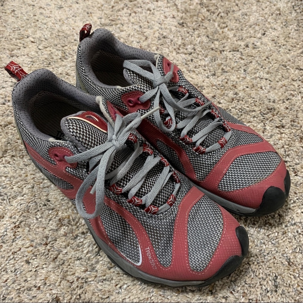 Treksta Light NestFit Technology Walking Hiking Sneakers Size 9